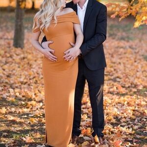 Motherhood Maternity Ribbed Top in Warm Orange